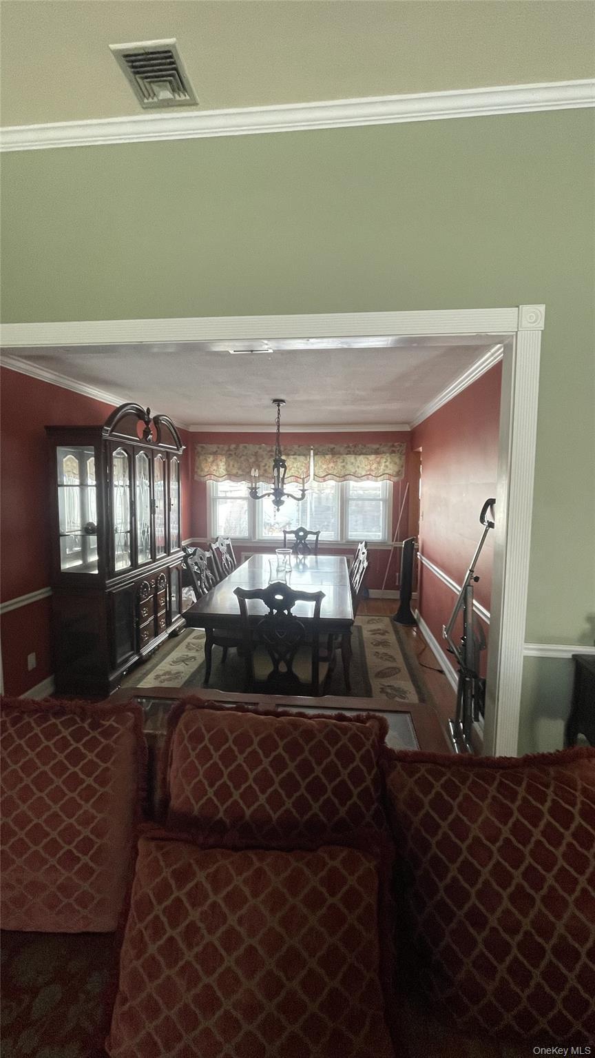 1070 Cramer Court, North Baldwin, NY 11510