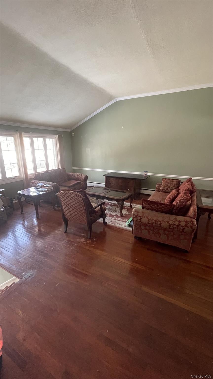 1070 Cramer Court, North Baldwin, NY 11510