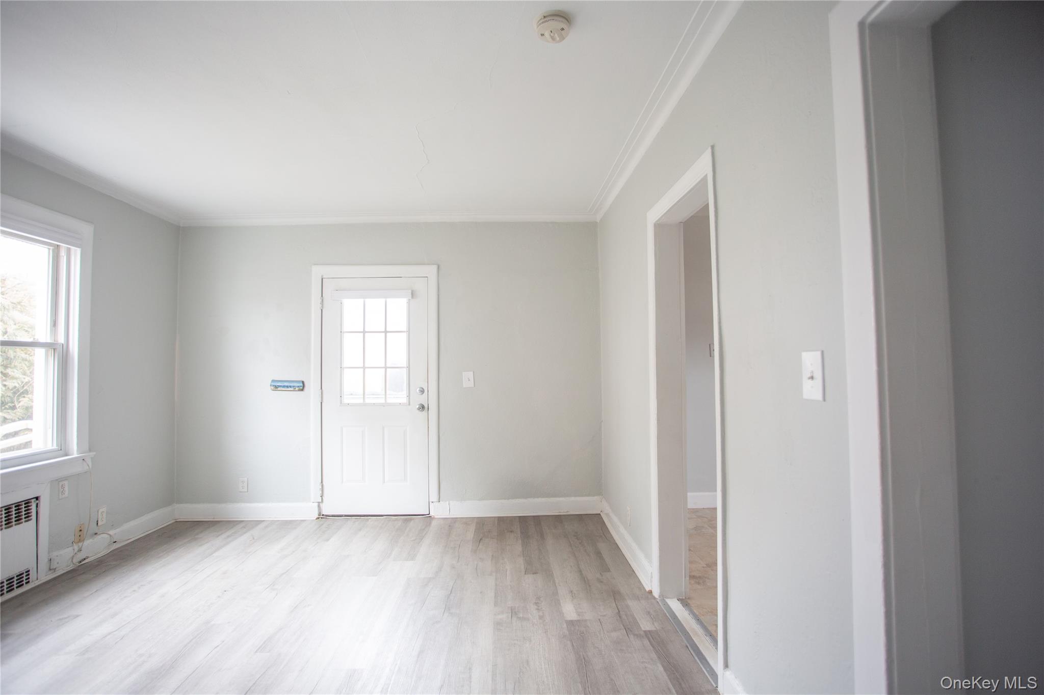 359 E Chester Street, Long Beach, NY 11561