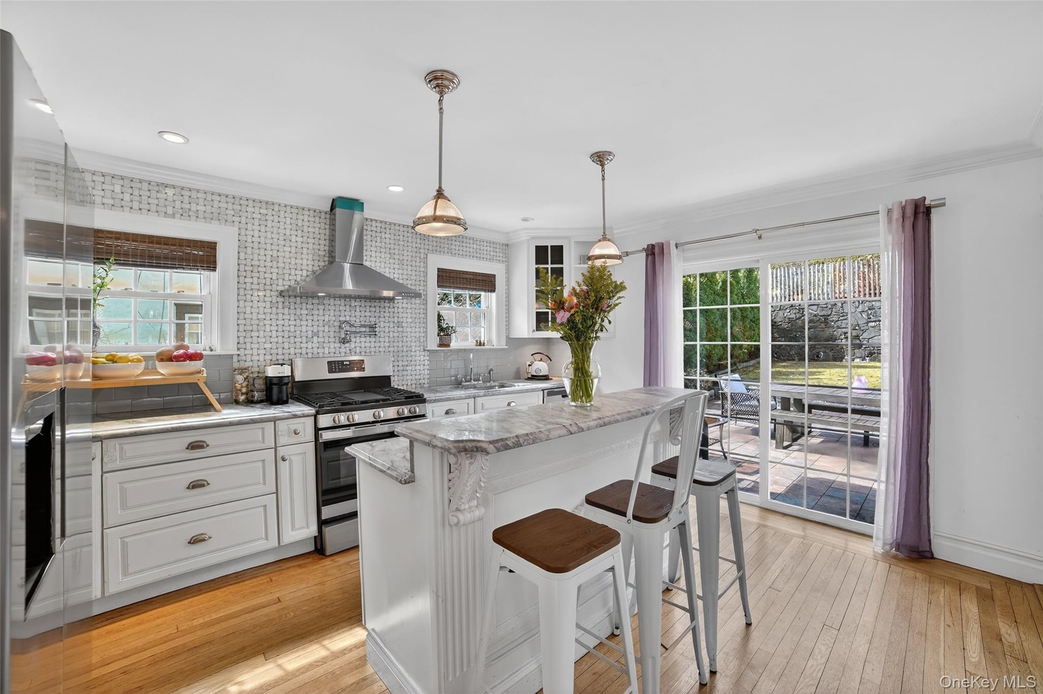 265 Bronxville Road, Bronxville, NY 10708