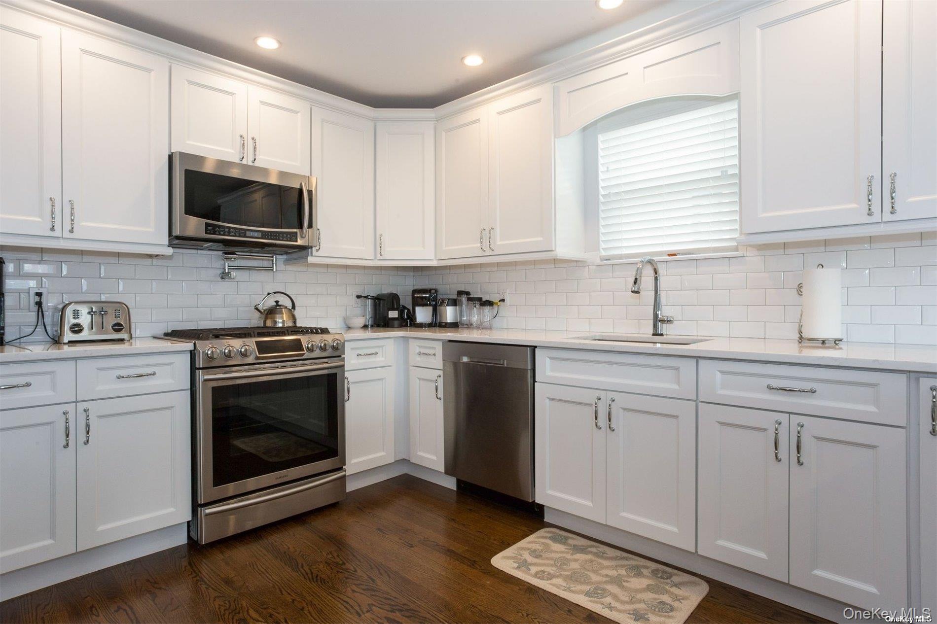 44 Buxton Street, Lido Beach, NY 11561