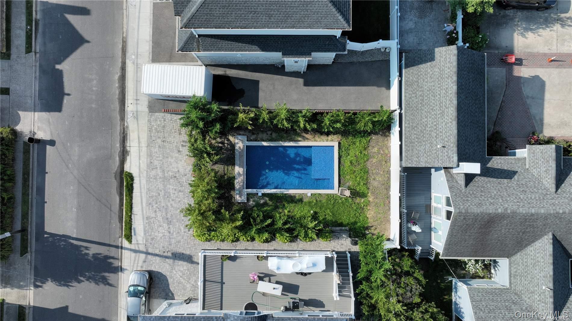 44 Buxton Street, Lido Beach, NY 11561