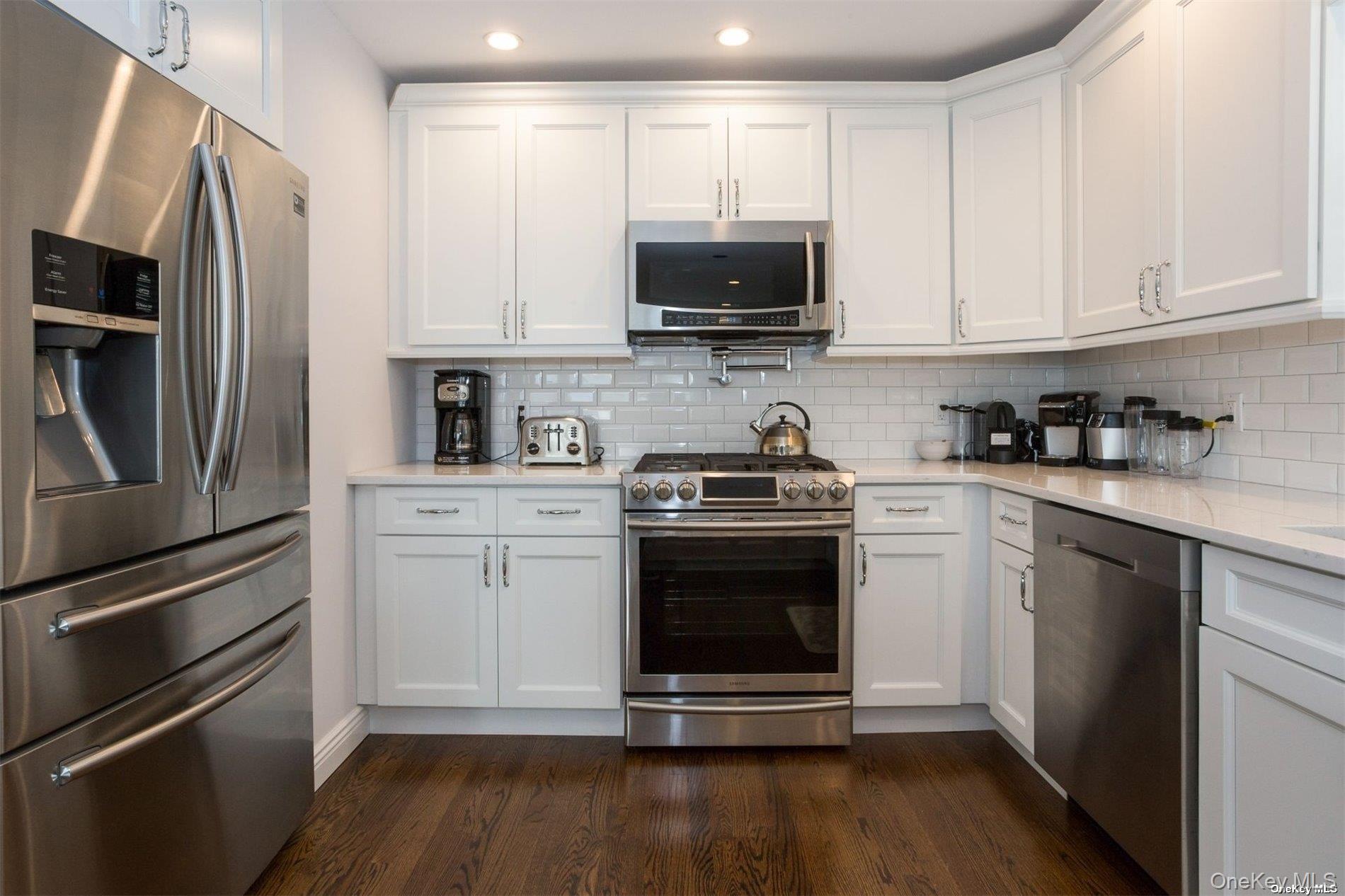 44 Buxton Street, Lido Beach, NY 11561