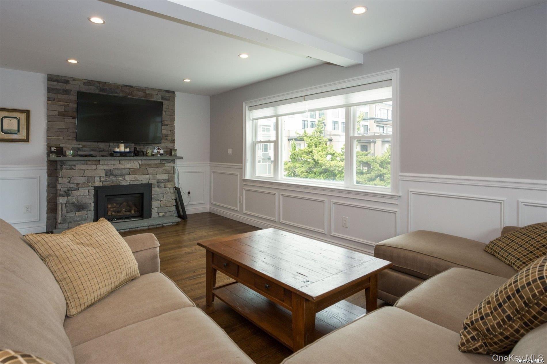 44 Buxton Street, Lido Beach, NY 11561