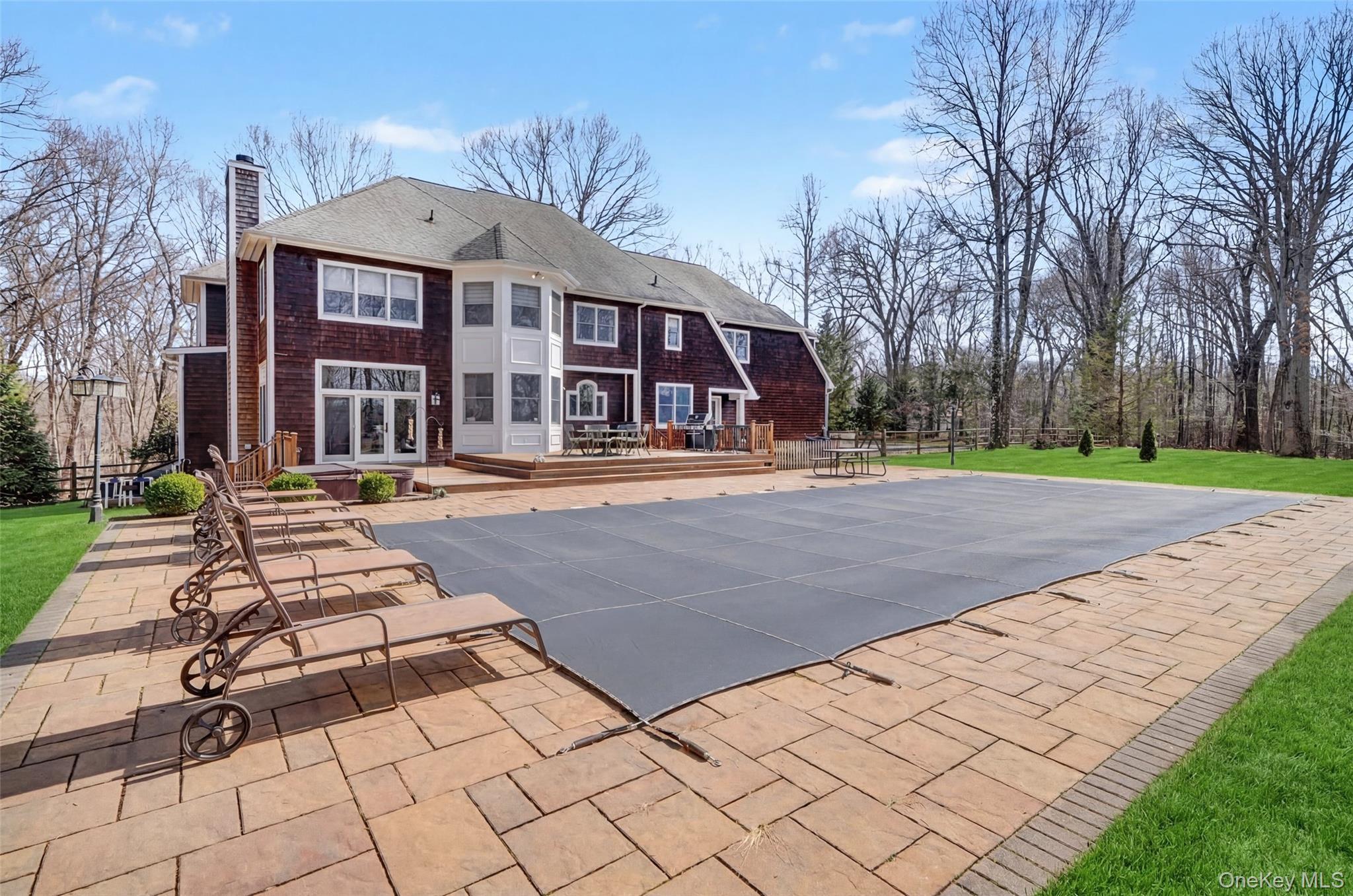 1359 Rustic Ridge Court, Yorktown Heights, NY 10598