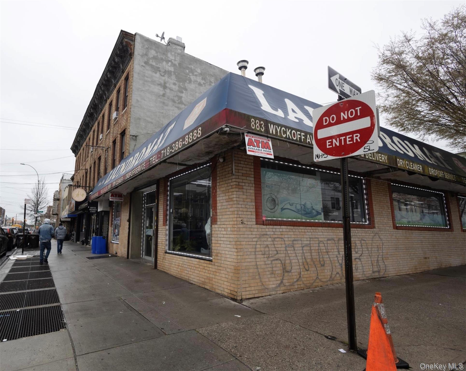 883 Wyckoff Avenue, Ridgewood, NY 11385