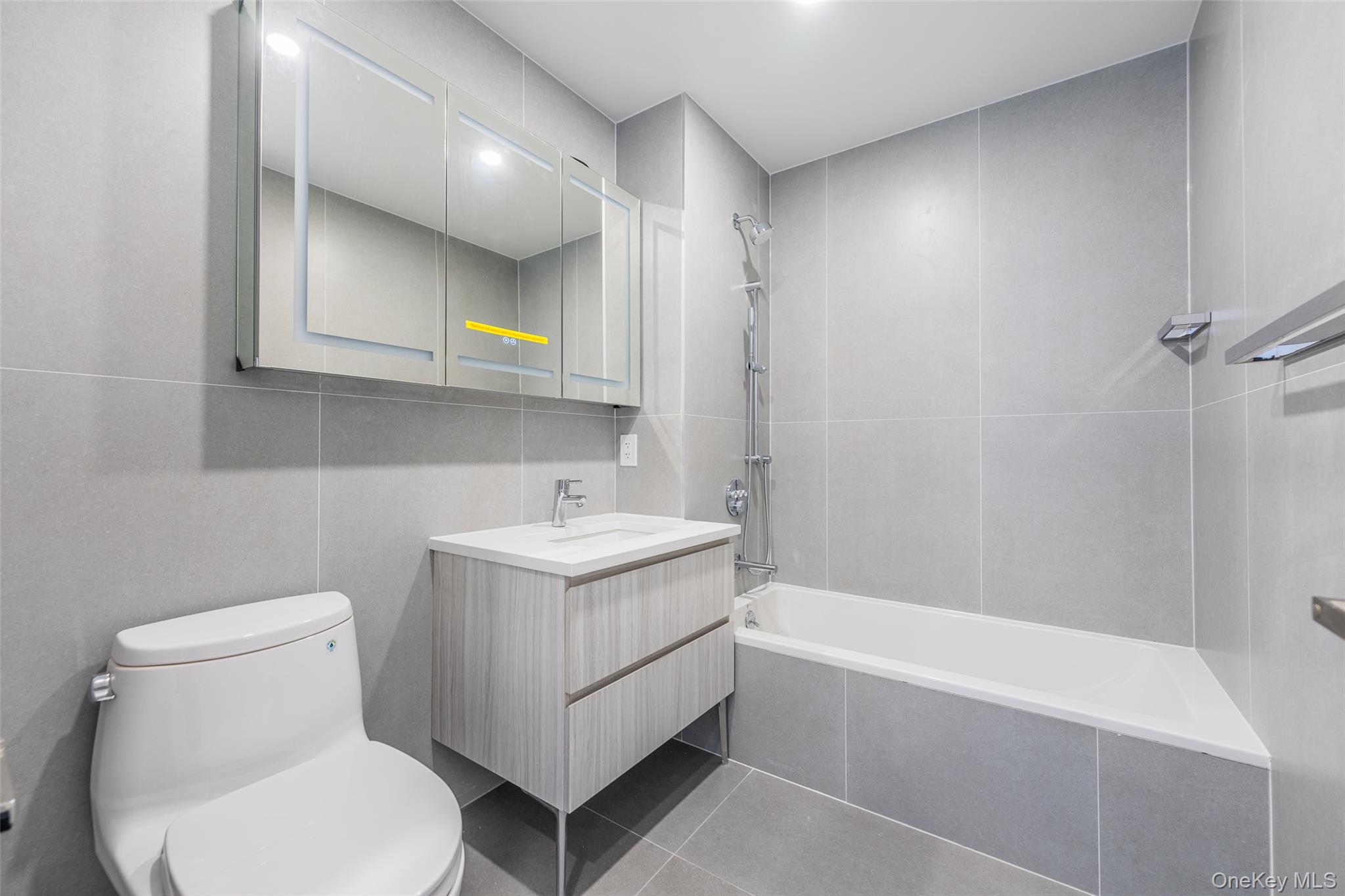 134-11 Franklin Avenue # 4F, Flushing, NY 11355