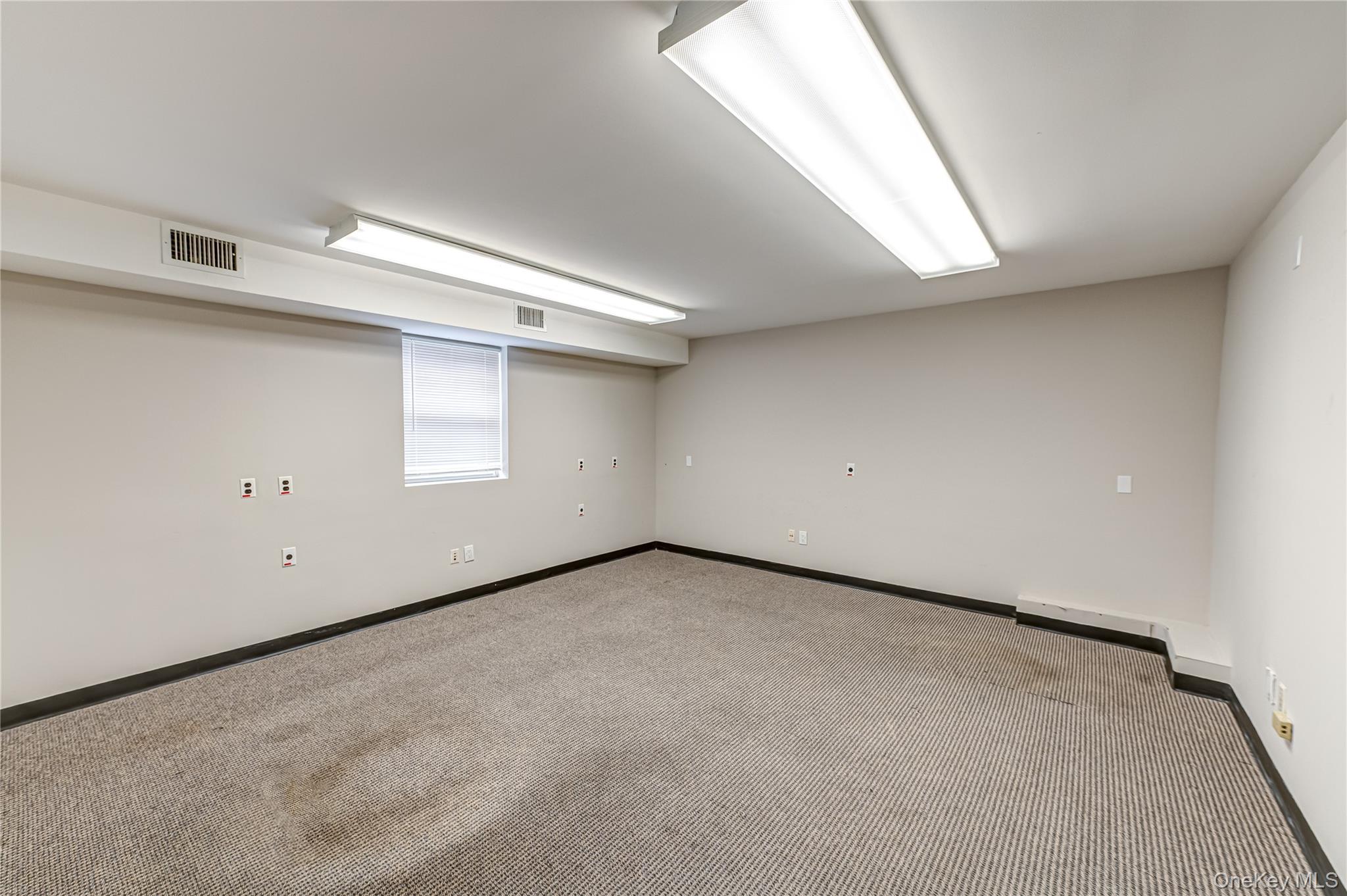 48 Elm Street, Huntington, NY 11743