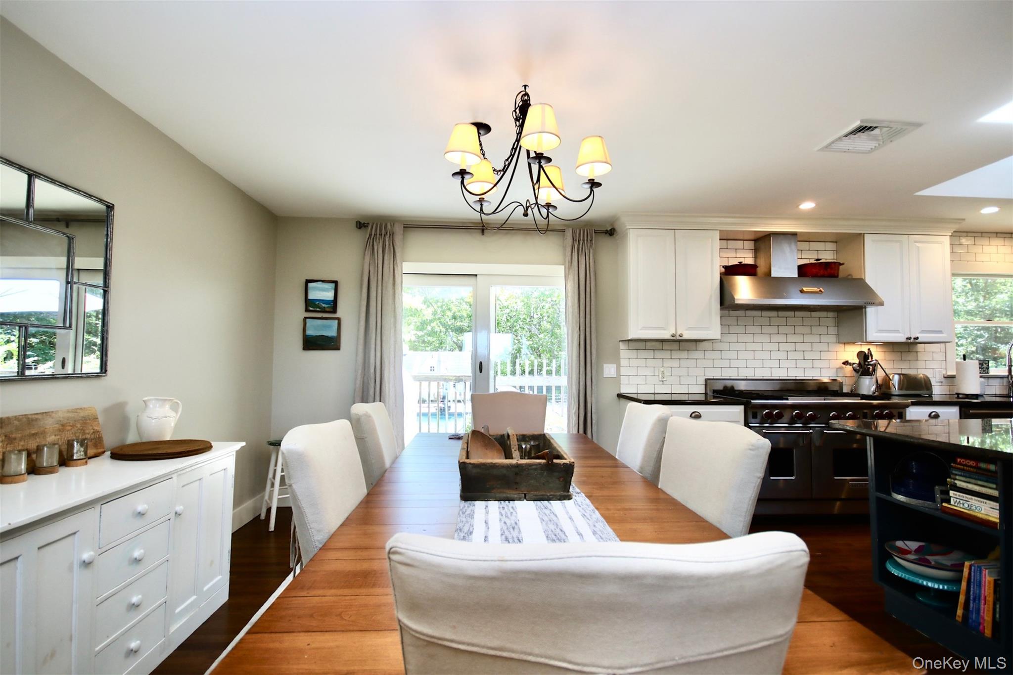 28 Old Trail Road, Water Mill, NY 11976