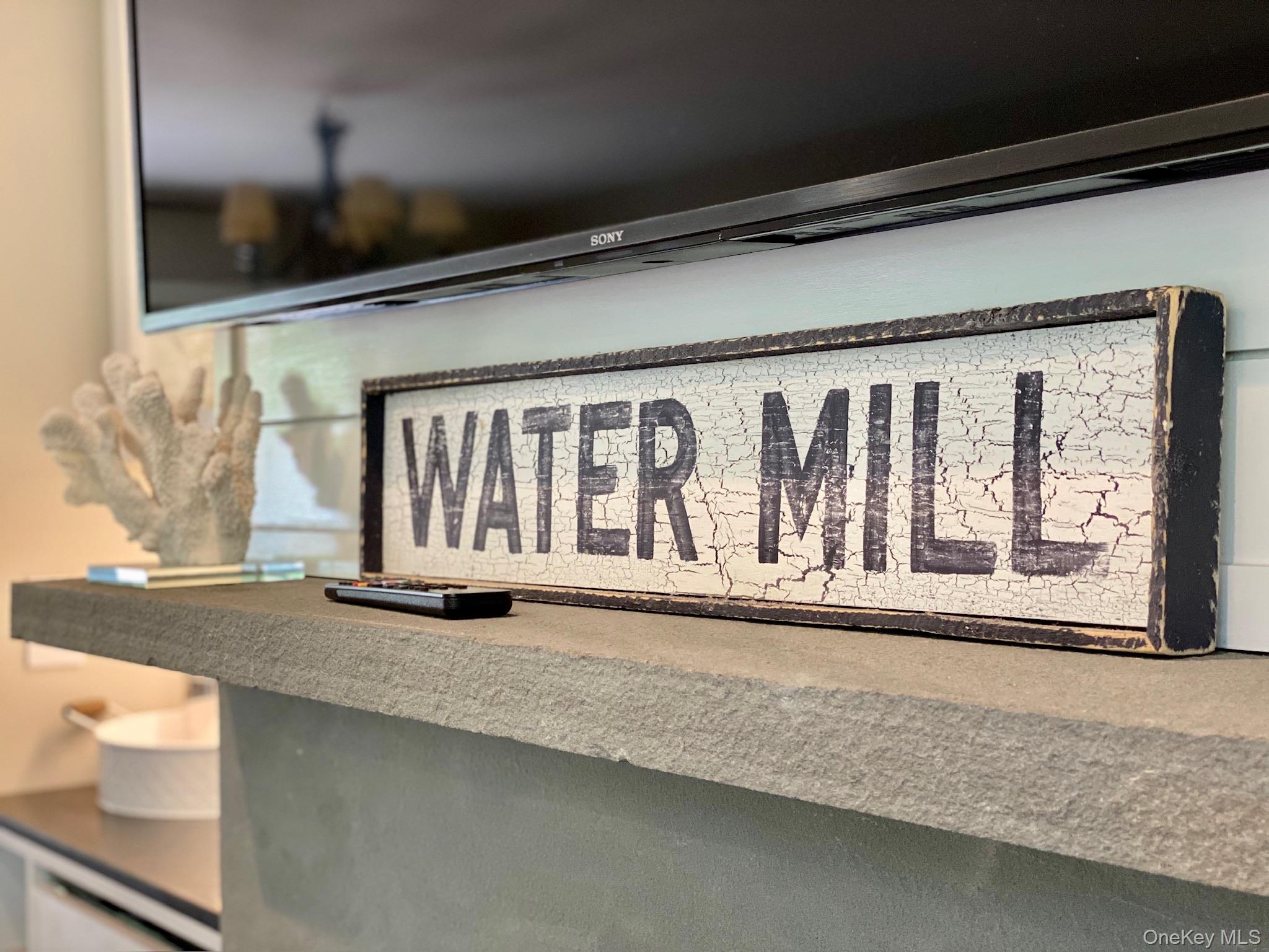 28 Old Trail Road, Water Mill, NY 11976