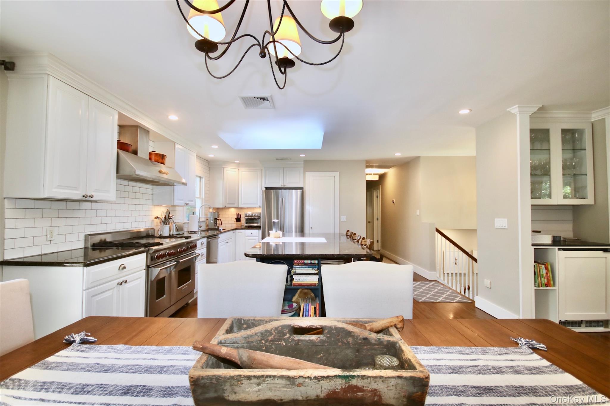 28 Old Trail Road, Water Mill, NY 11976