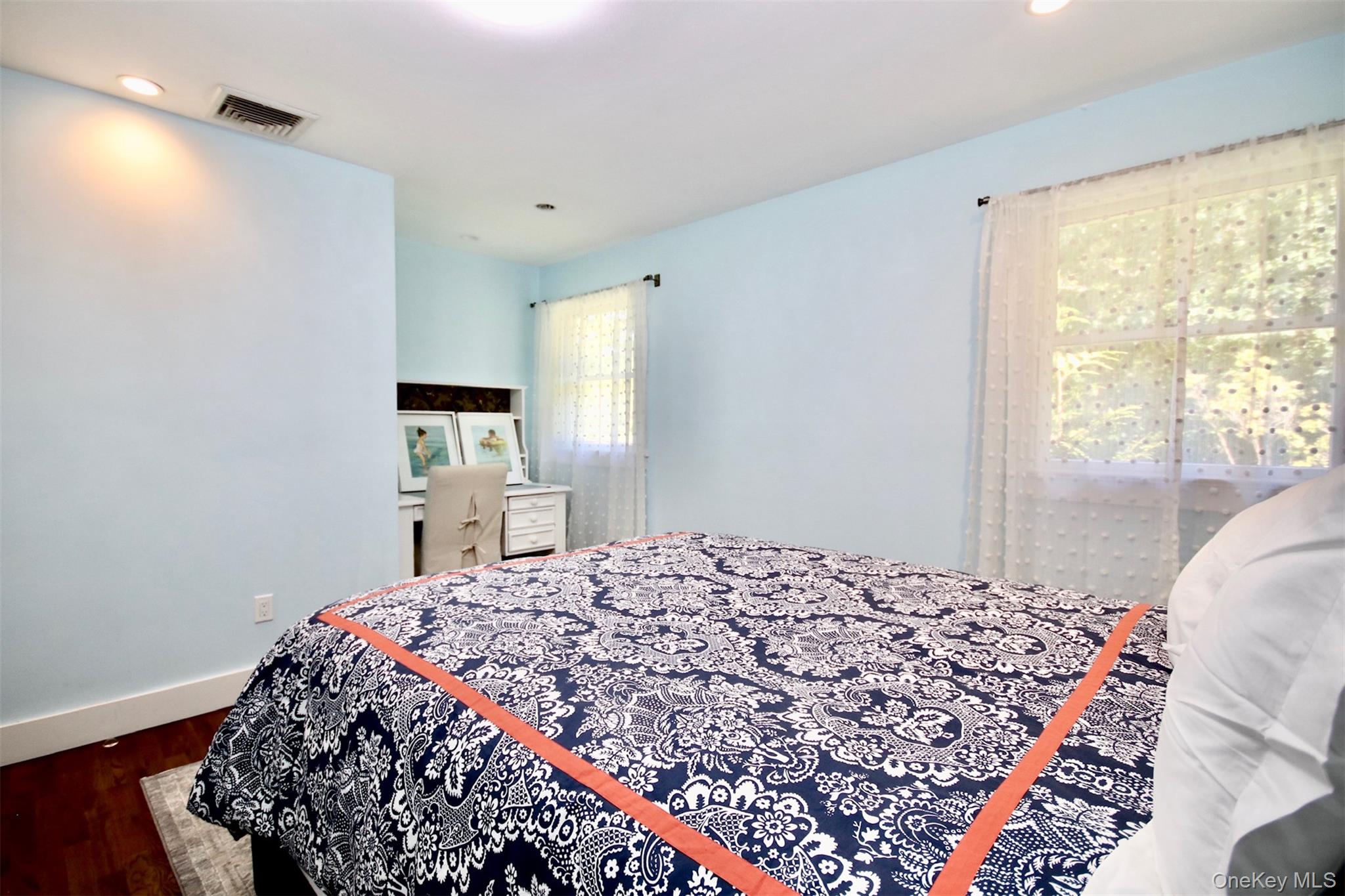 28 Old Trail Road, Water Mill, NY 11976