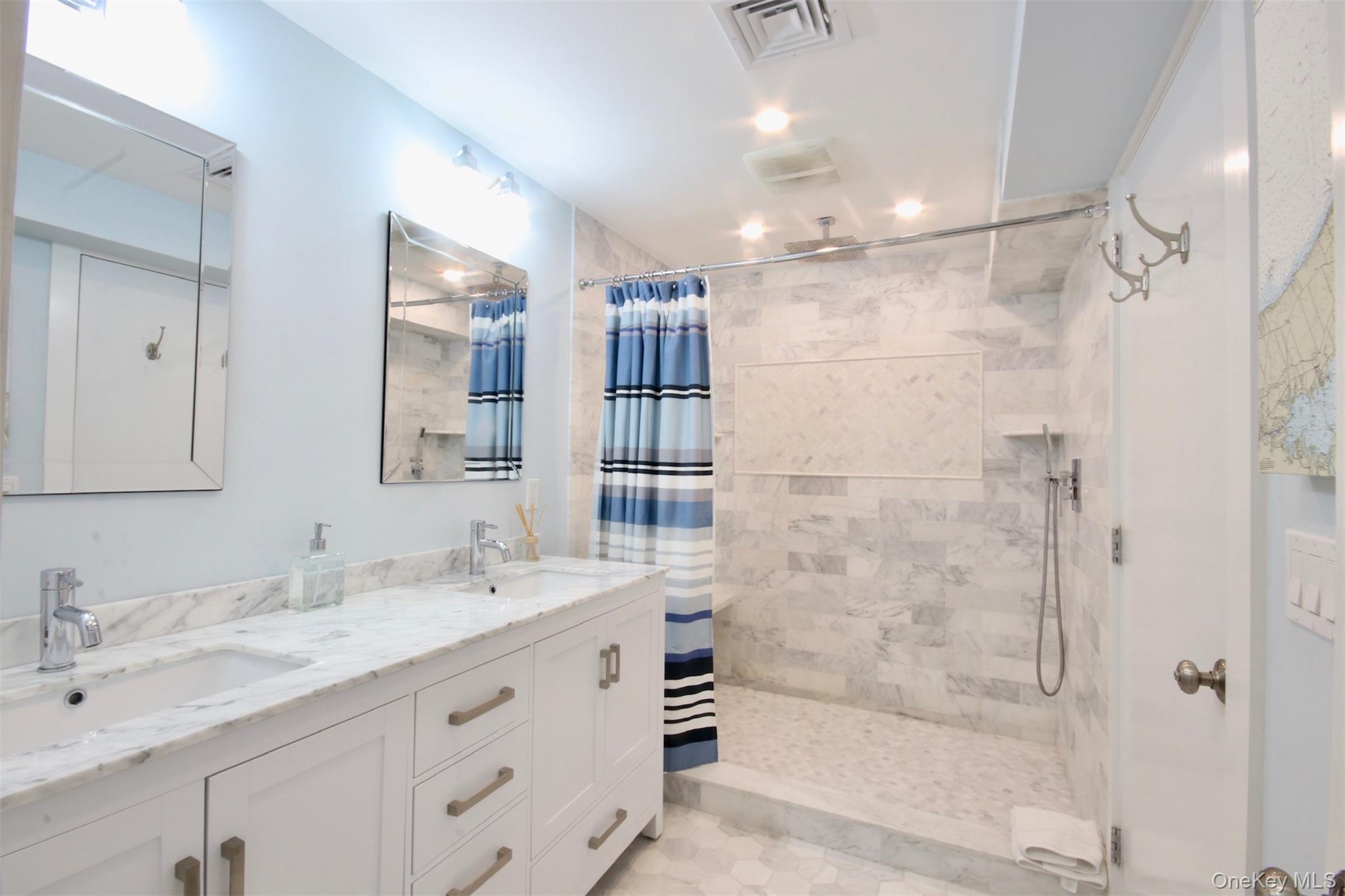 28 Old Trail Road, Water Mill, NY 11976