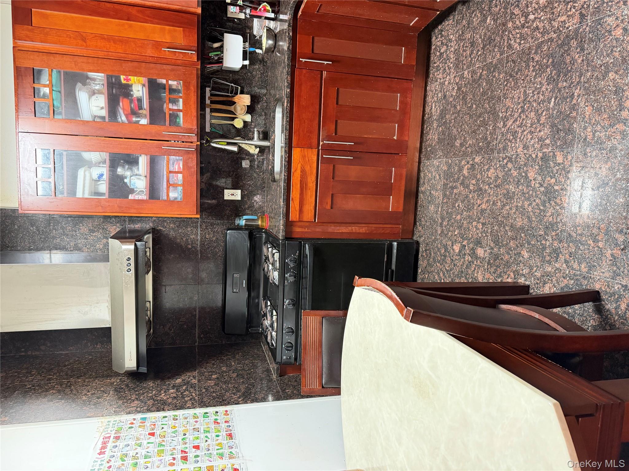 3216 137th Street # 3B, Flushing, NY 11354