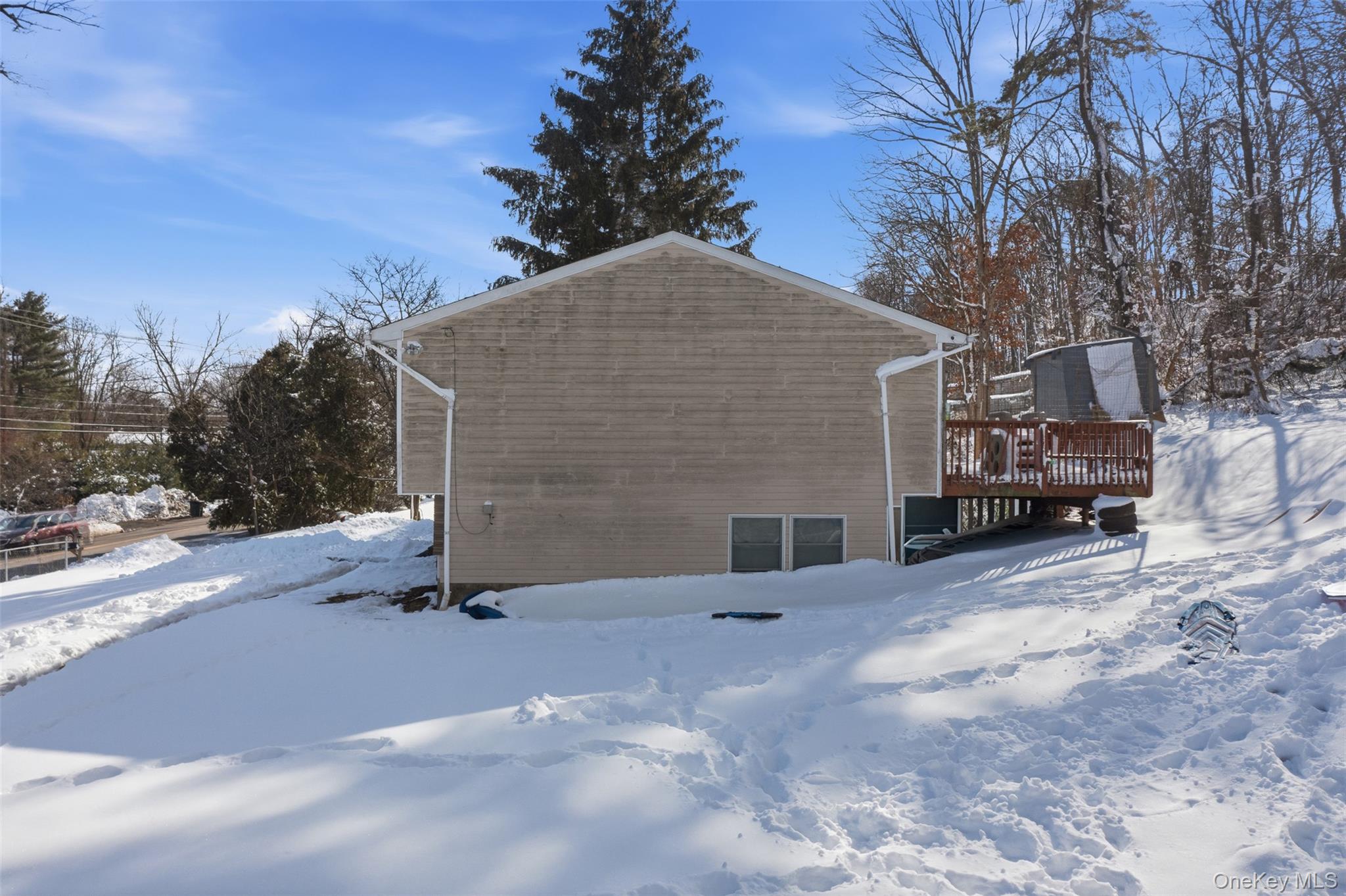 153 S Pascack Road, Nanuet, NY 10954