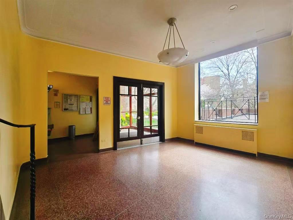 15010 71st Avenue # 6J, Flushing, NY 11367