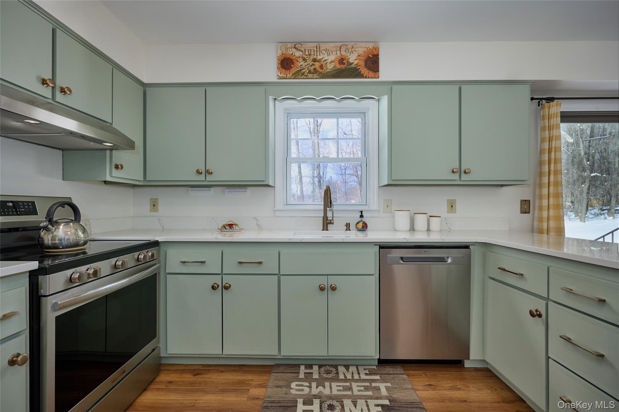 16 Relyea Terrace, Wappingers Falls, NY 12590