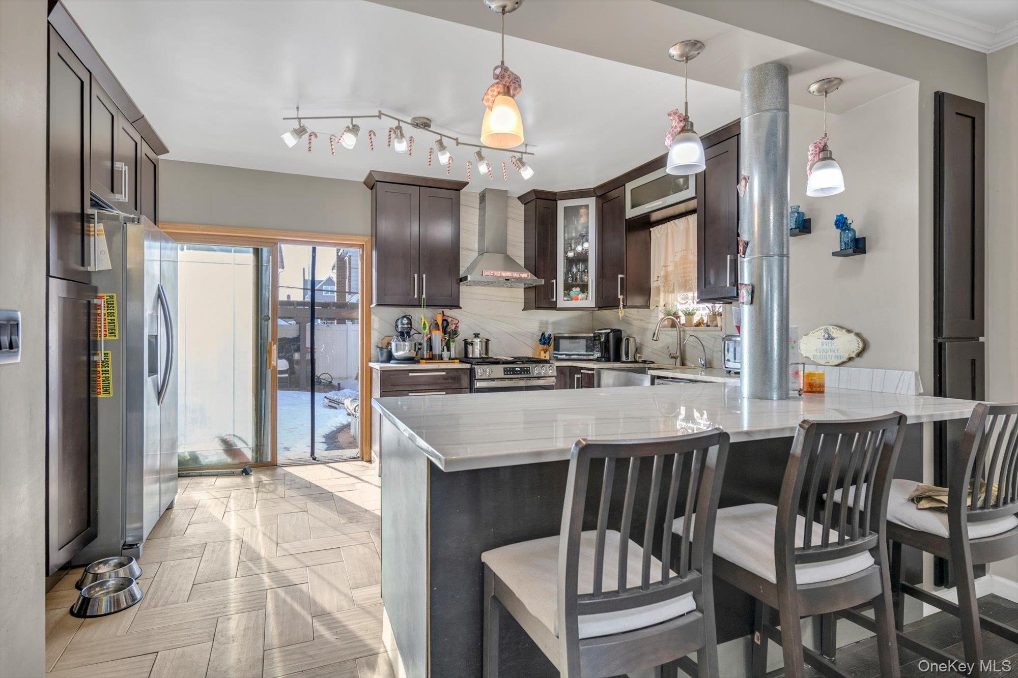 42-28 189th Street, Flushing, NY 11358