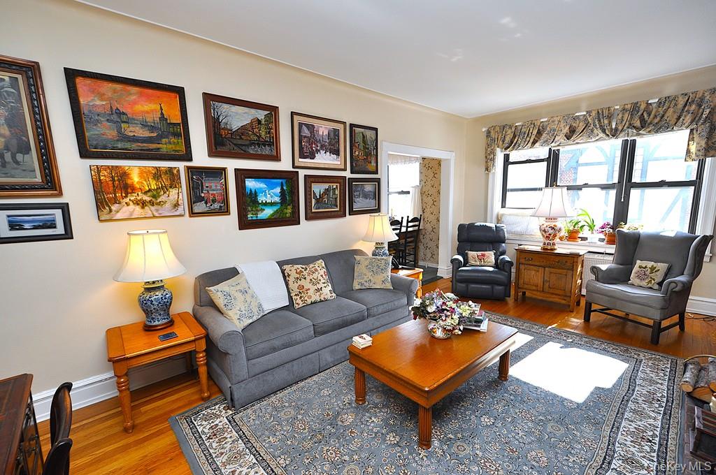 143 Garth Road # 4D, Scarsdale, NY 10583