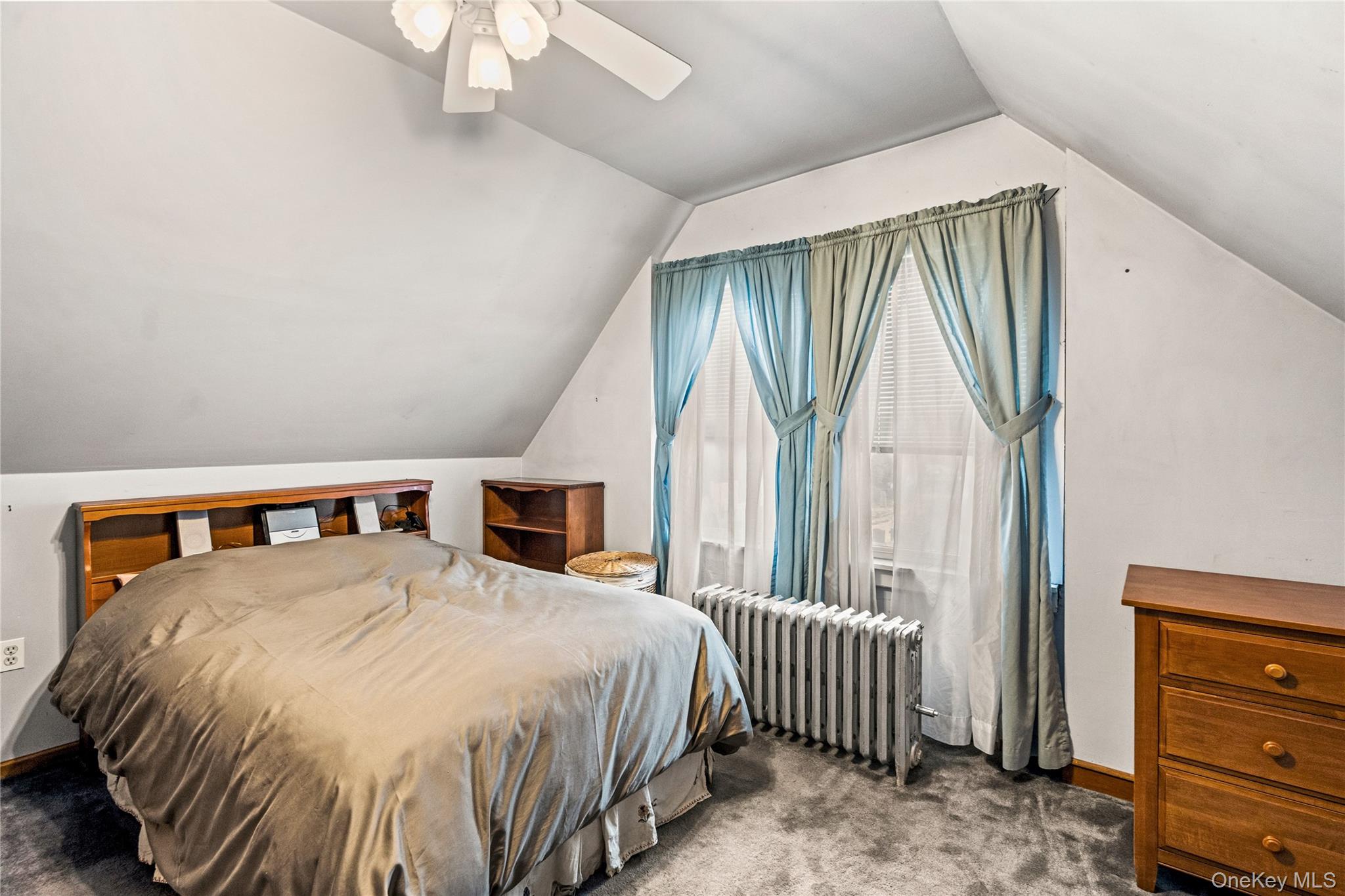 19 William Street, Valley Stream, NY 11580