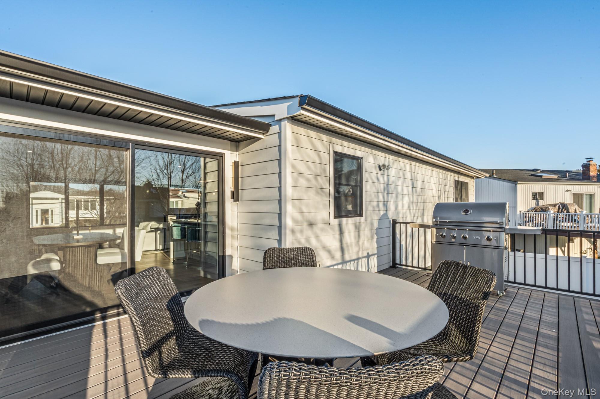 3000 Holiday Park Drive, Merrick, NY 11566