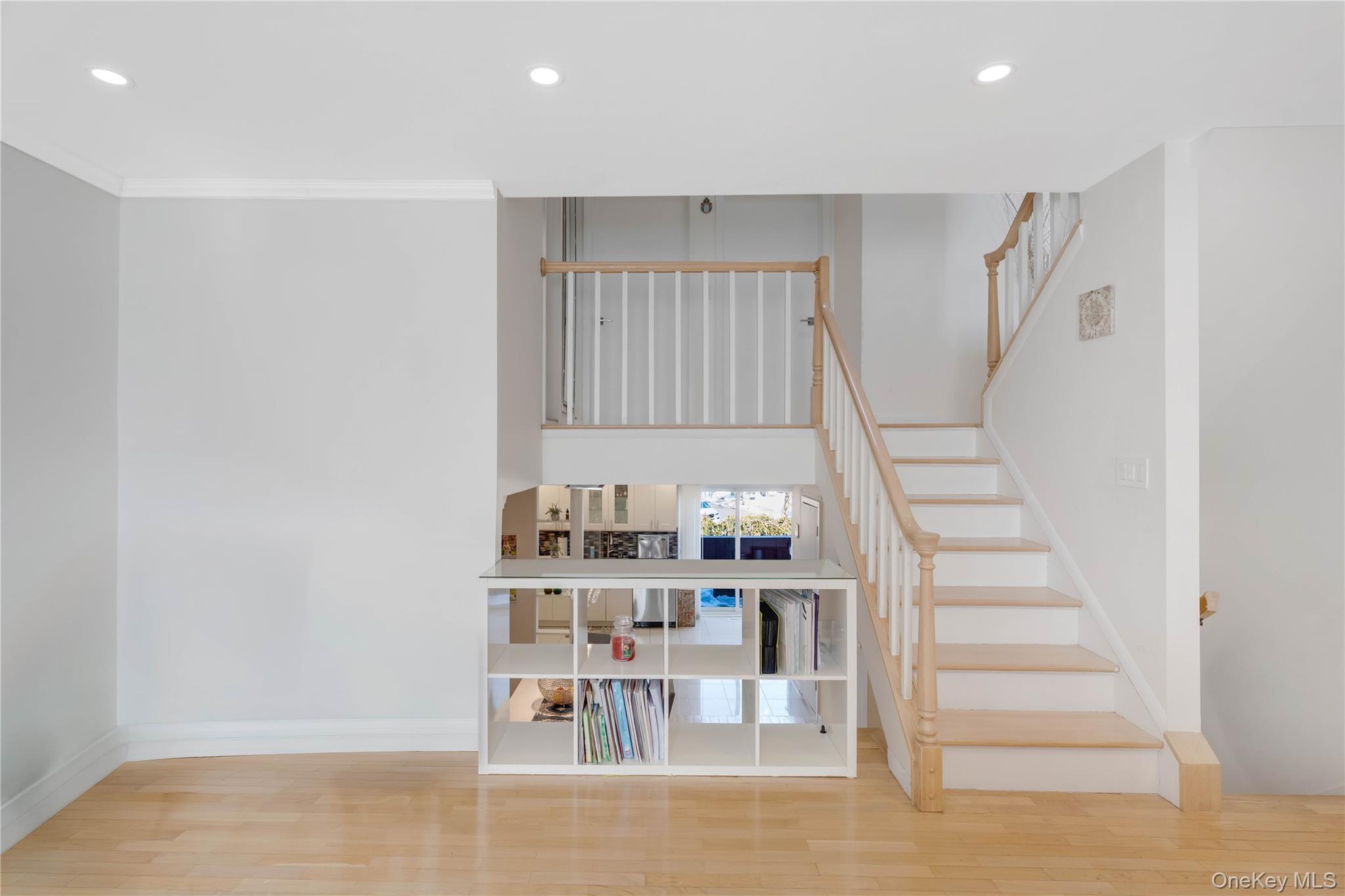 929 West Fingerboard Road, Staten Island, NY 10304