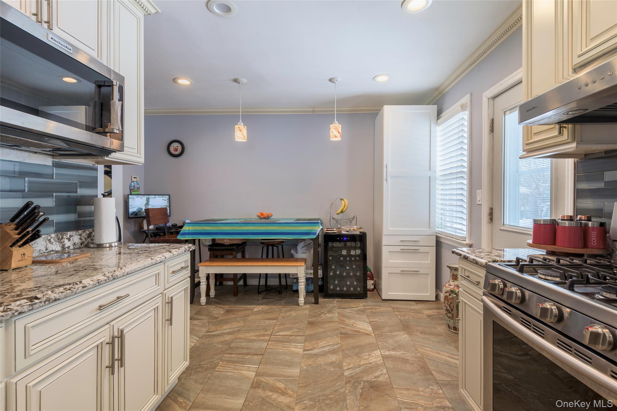 34 Pine Street, Hicksville, NY 11801