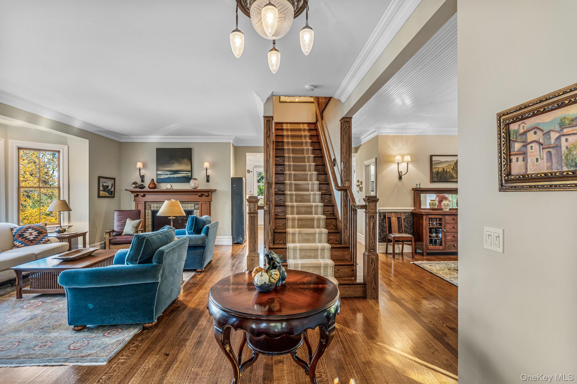 40 Park Way, Sea Cliff, NY 11579