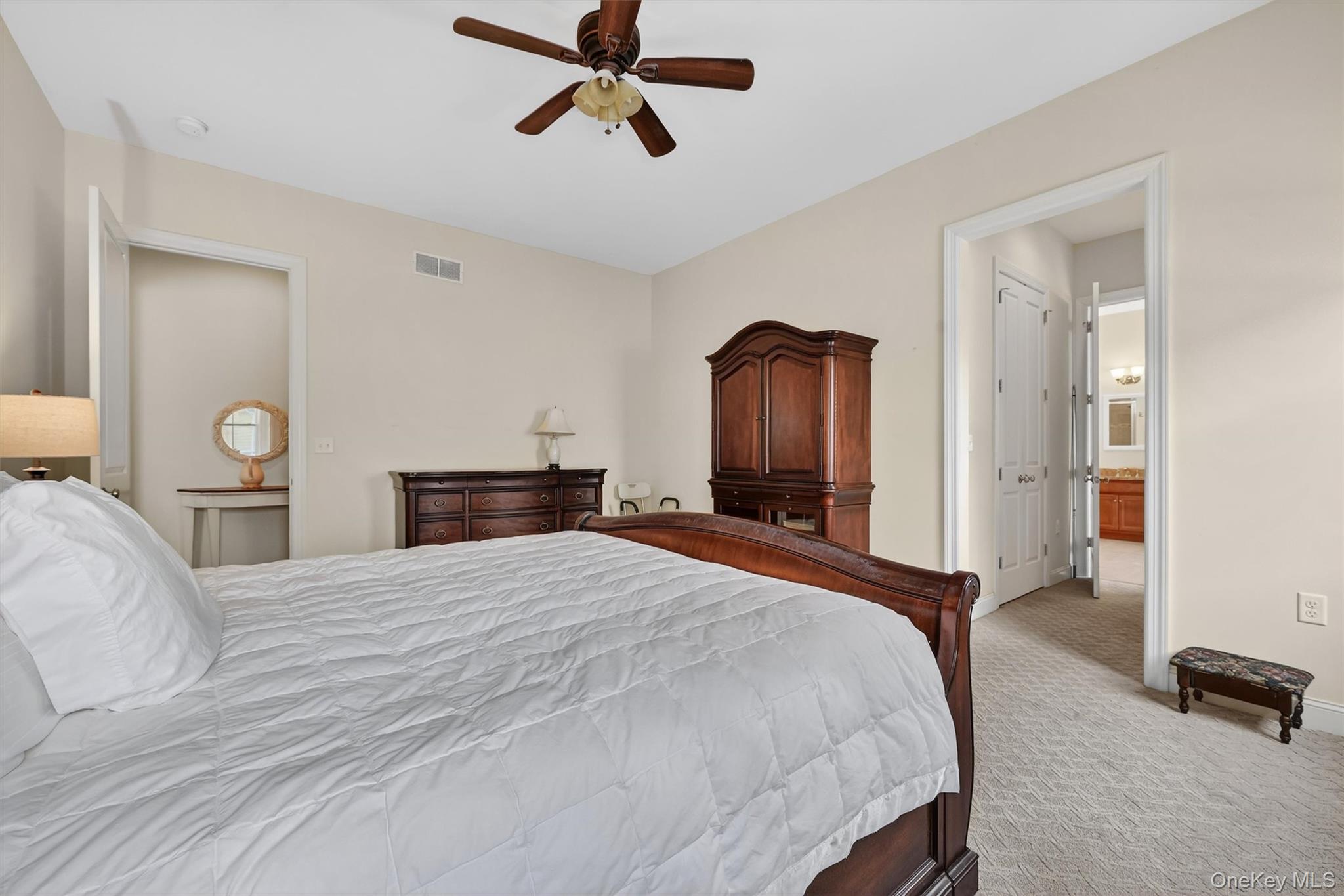 32 Cowdrey Street, Warwick, NY 10990