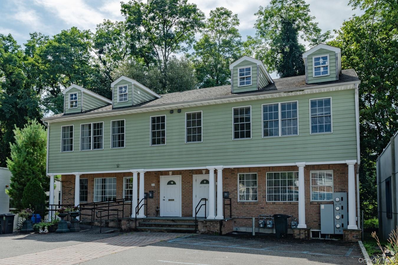 38 B Manorhaven Boulevard # 38, Port Washington, NY 11050