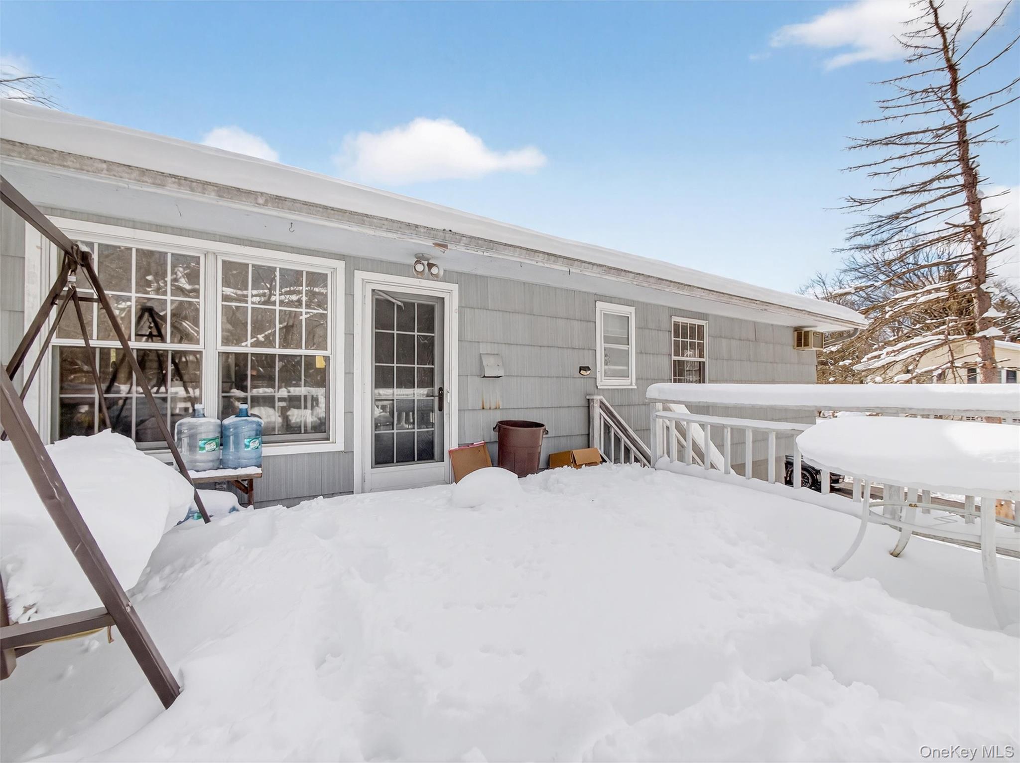 36 E Mayer Drive, Suffern, NY 10901