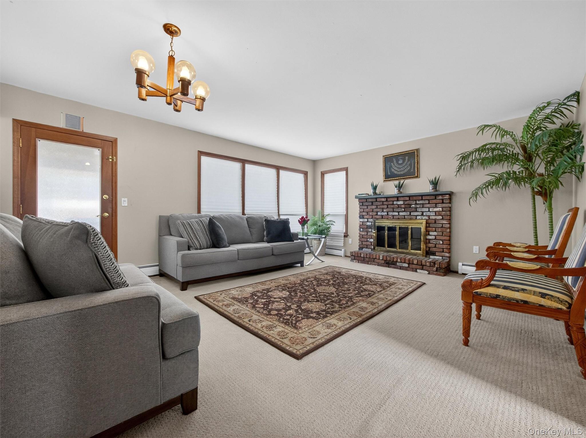 36 E Mayer Drive, Suffern, NY 10901