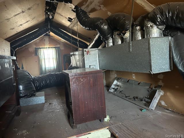 389 Hamilton Avenue, Hewlett, NY 11557