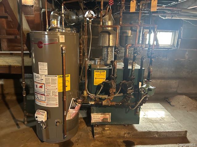 389 Hamilton Avenue, Hewlett, NY 11557