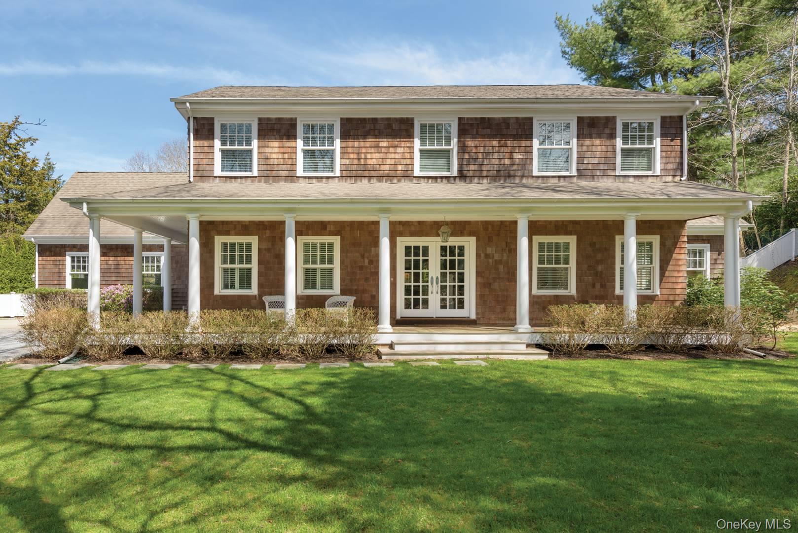 16 E Gate Road, Wainscott, NY 11975