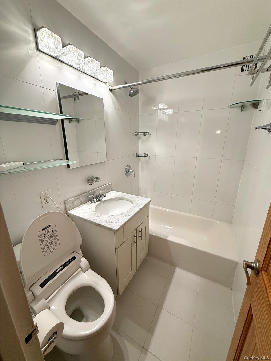 4310 Kissena Boulevard # 16D, Flushing, NY 11355