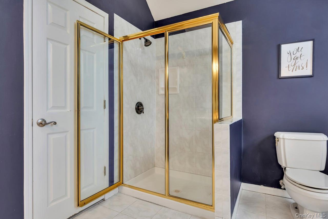 9 Homecoming Place, East Setauket, NY 11733