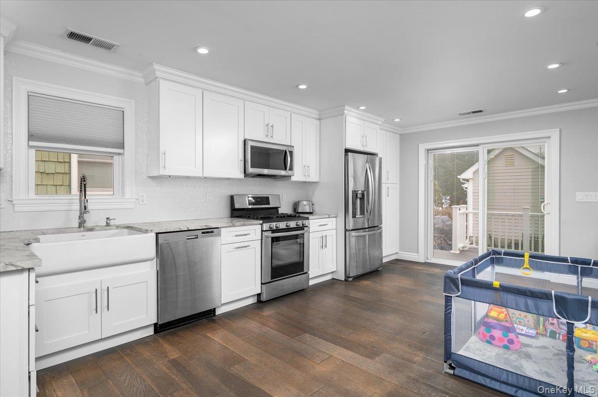 216 Florence Street, Mamaroneck, NY 10543