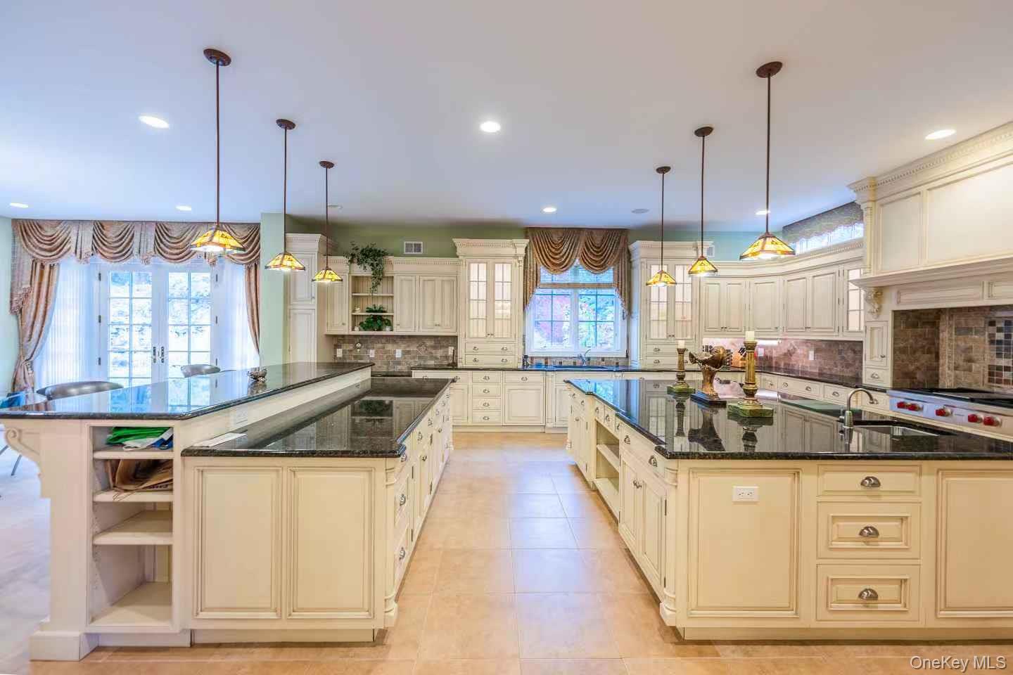 5 Westgate Road, Muttontown, NY 11791