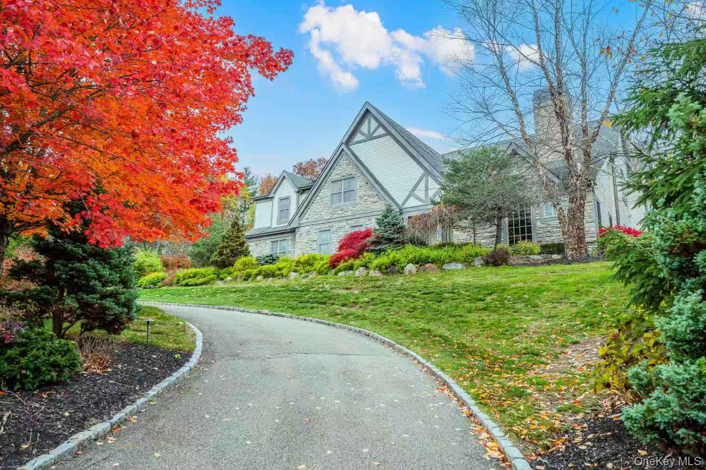 5 Westgate Road, Muttontown, NY 11791