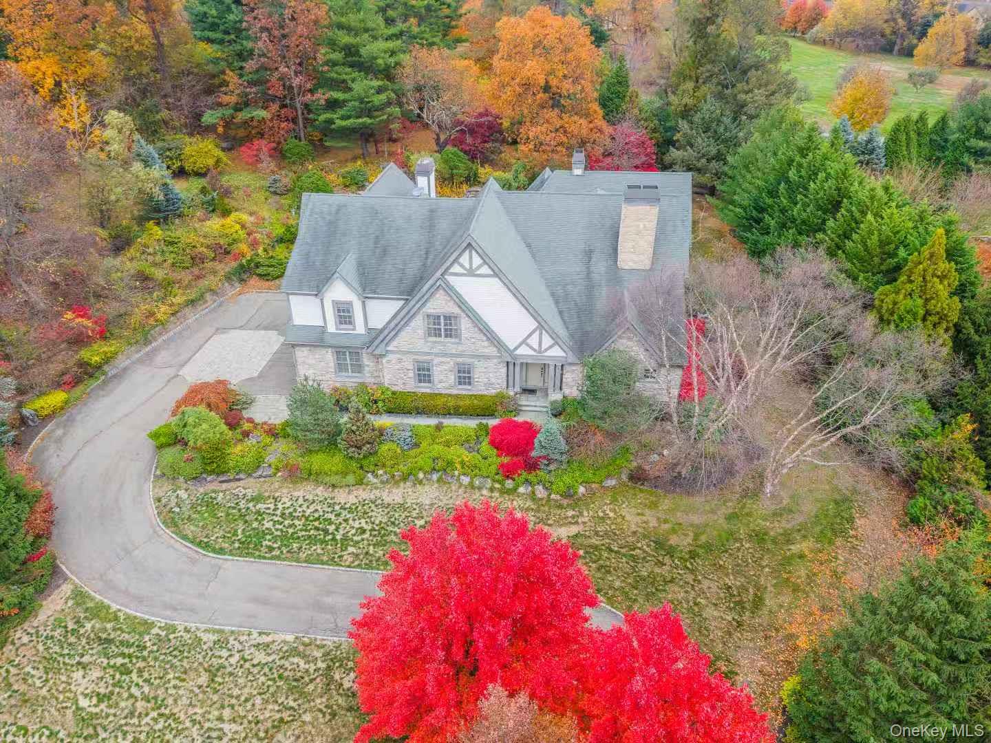 5 Westgate Road, Muttontown, NY 11791