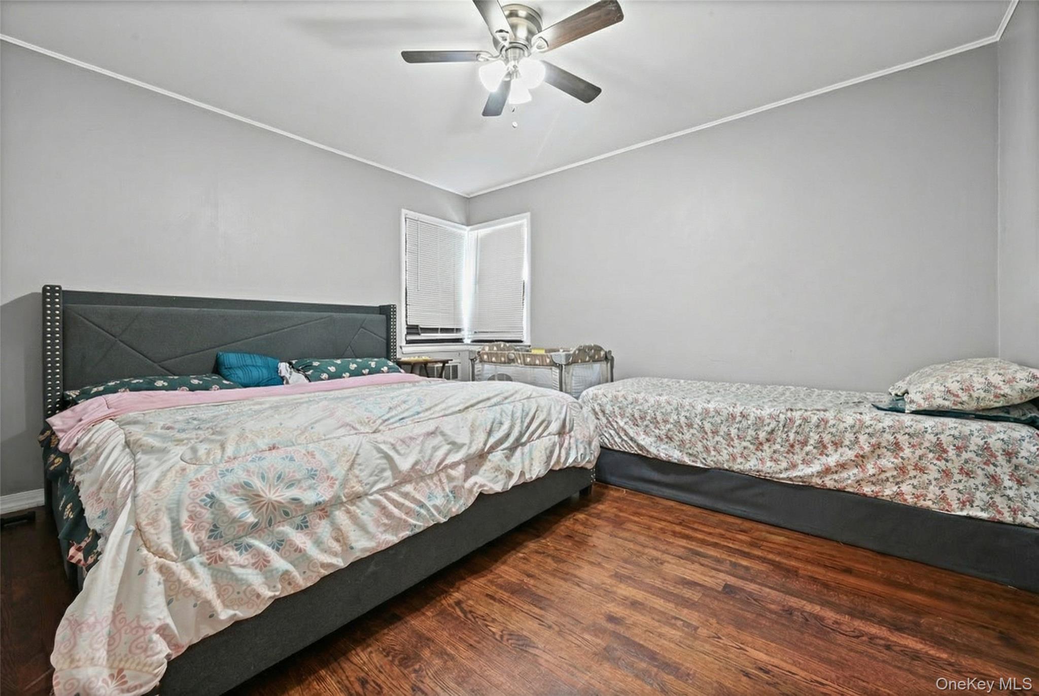 1733 5th Avenue, Bay Shore, NY 11706