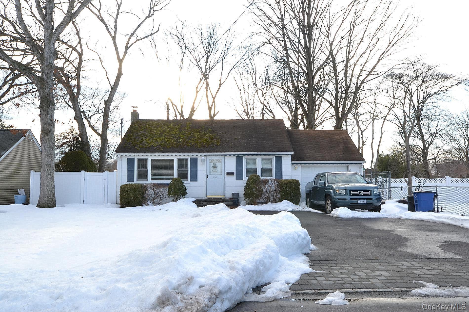 1362 Ackerson Boulevard, Bay Shore, NY 11706