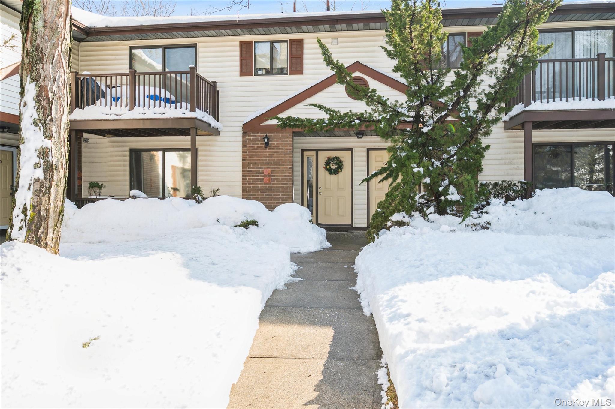 615 Broadway # 57, Amityville, NY 11701