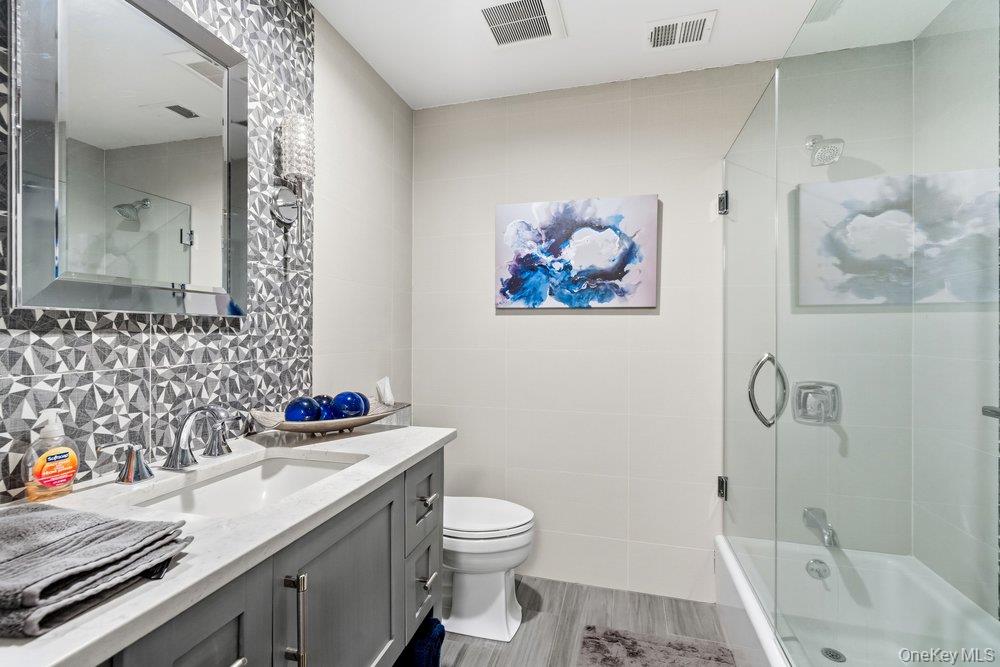 44 Country Club Drive, Jericho, NY 11753