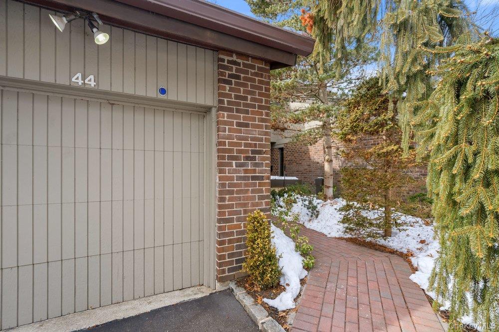 44 Country Club Drive, Jericho, NY 11753