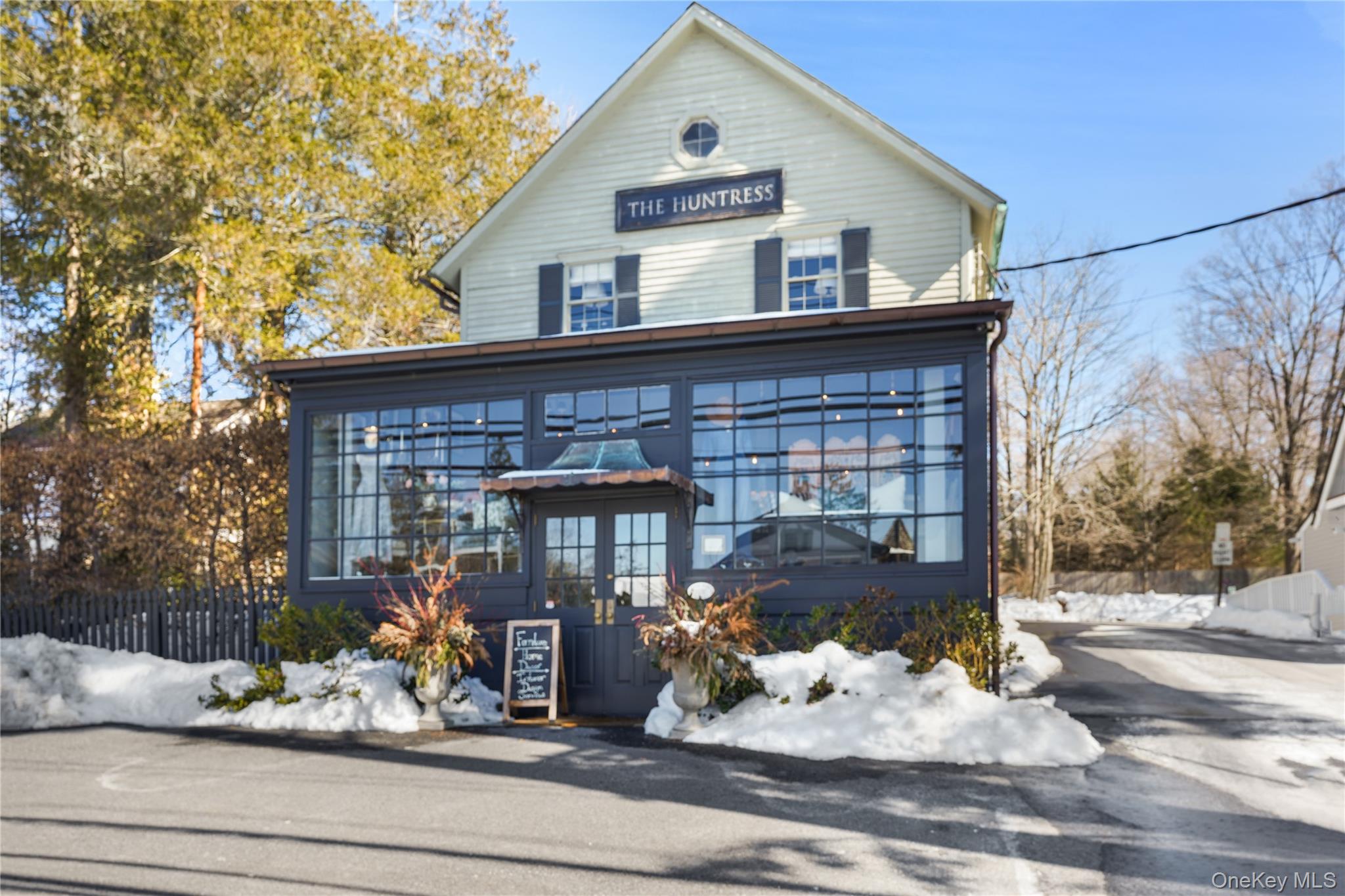 259 Westchester Avenue, Pound Ridge, NY 10576