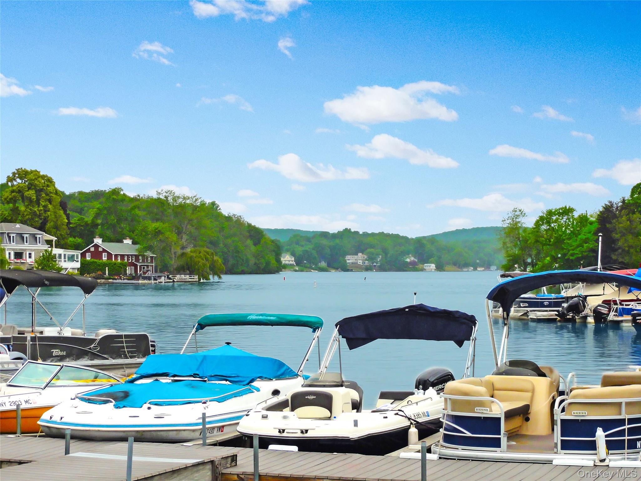 900 S Lake Boulevard # 8, Mahopac, NY 10541