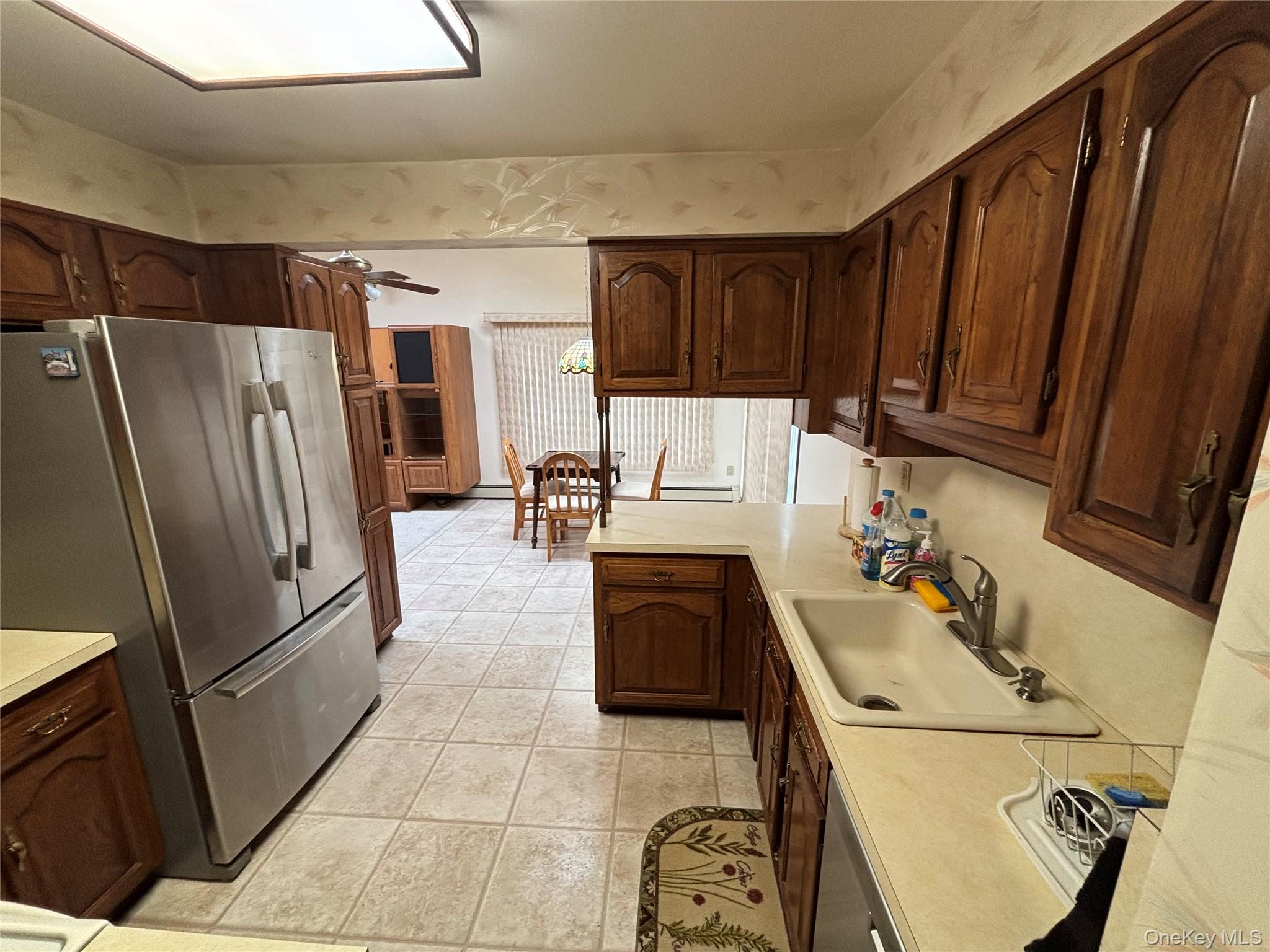 660 Hewlett Street, Franklin Square, NY 11010