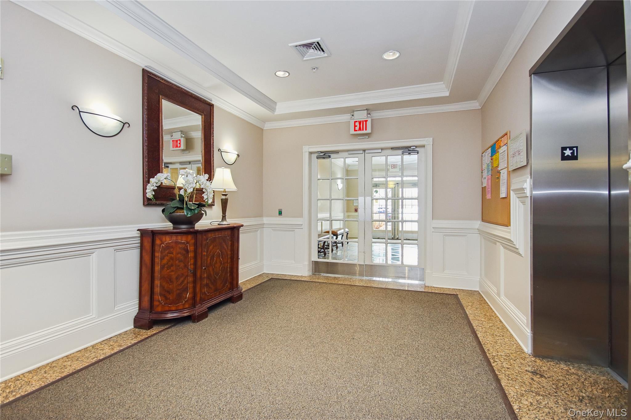 323 Regency Drive # 323, Fishkill, NY 12524